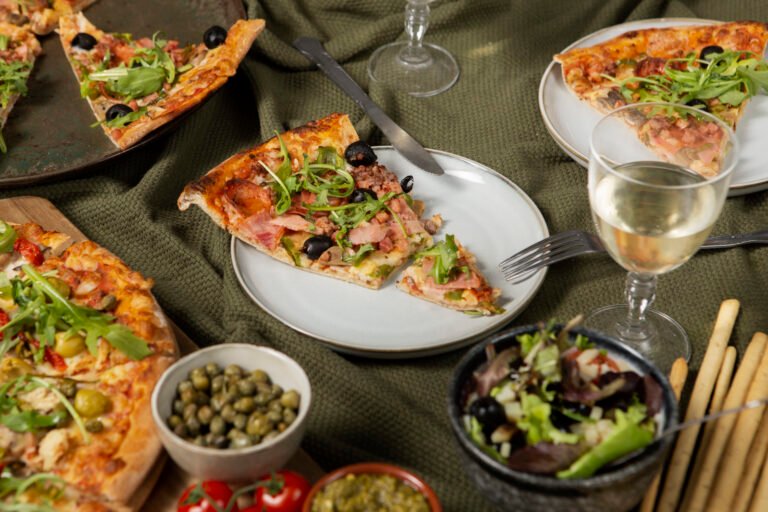 Garden Party Pizza Van hire London.