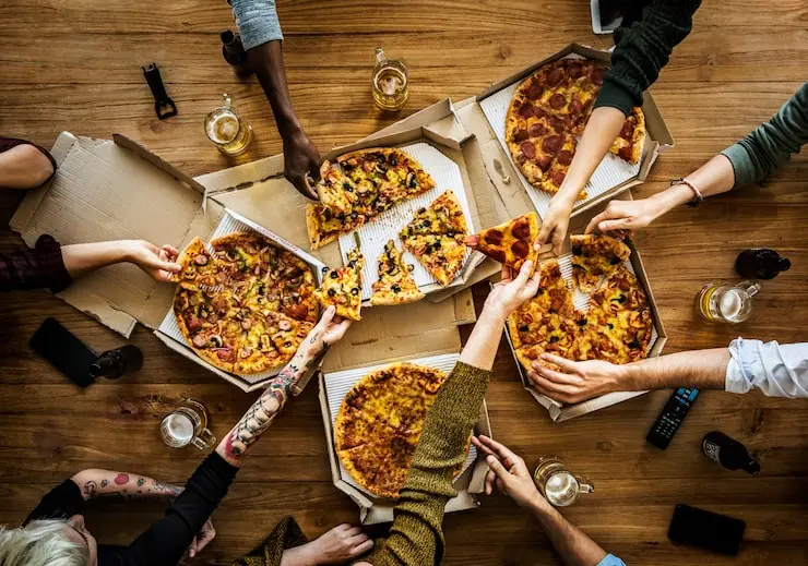 Birthday pizza party catering London